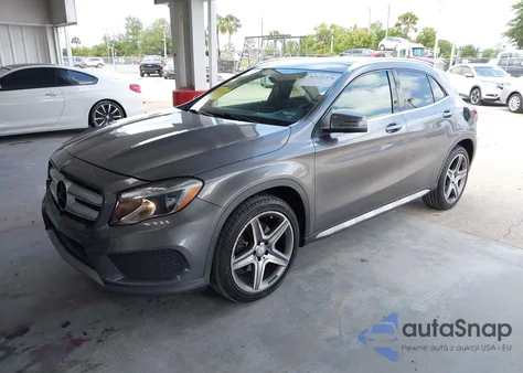 2015 Mercedes-Benz Gla 250 4Matic z USA, uszkodzony, nr VIN WDCTG4GB3FJ064960
